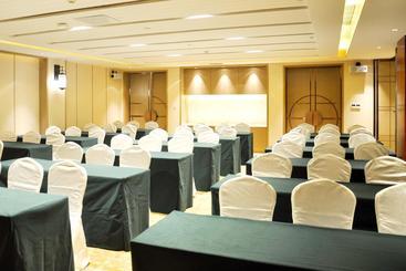 Shenzhen Luwan International Hotel And Resort