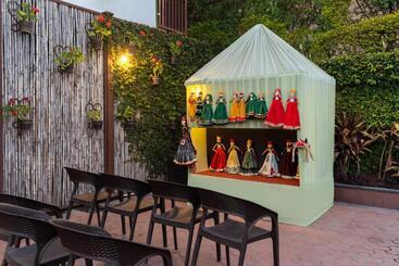 Отель Silver Oak