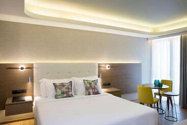 فندق Wyndham Athens Residence