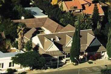 호텔 Karoopark Guest House