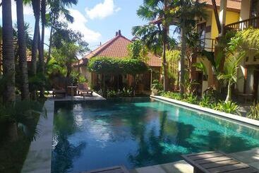 ホテル Mina Pelasa