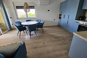 Odmoree Camp & Hostel