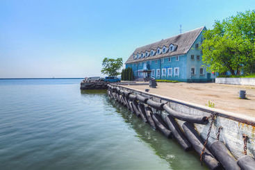 آپارتمان Zolotoy Yakor