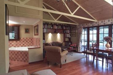 酒店 Ford House Retreat