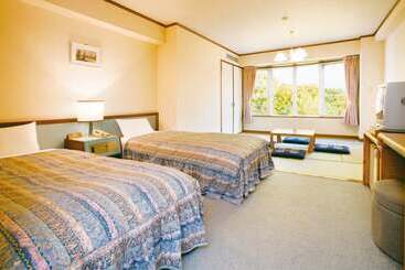 בית מלון כפרי Green Plaza Karuizawa