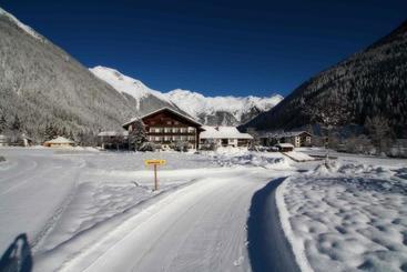 Отель Königshof