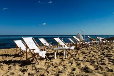 Отель Rosevia Resort & Spa