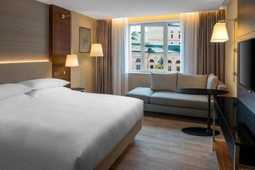 هتل Sheraton Nizhny Novgorod Kremlin