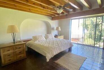 La Provence Restaurant & Hotel Boutique