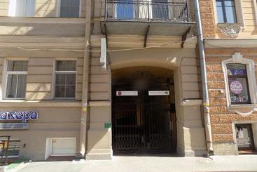 Bed and Breakfast Mini Hotel RePost