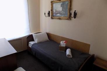 Bed and Breakfast Mini Hotel RePost