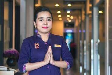 בית מלון כפרי D  Calia Tarakan