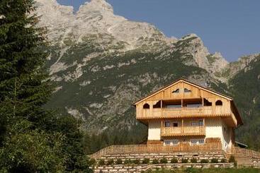 Отель Residence Sas De Pelf