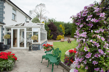 Bed and Breakfast Glasha Farmhouse