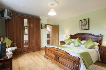 مبيت وإفطار Woodlands Guest Accomadation