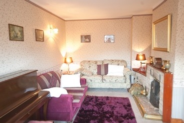 Hillview Lodge Bed And Breakfast