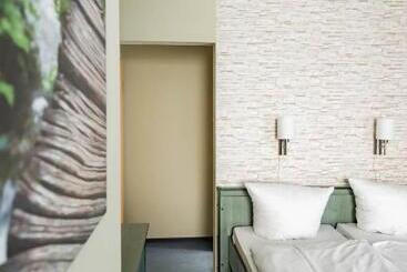 酒店 Gastehaus Chorin