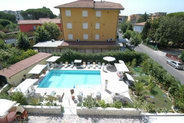 هتل Villa Rita