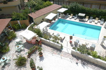 هتل Villa Rita