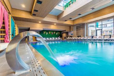 فندق Arte Spa & Park