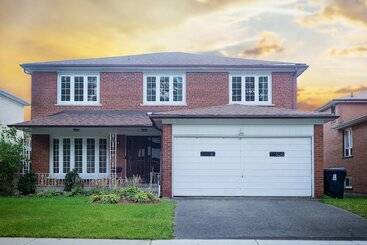 בית מלון כפרי Charlton Suites Guest House