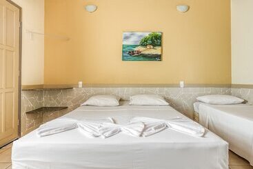 Duas Praias Hotel Pousada