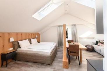 فندق Kaiser Max Design Appartements