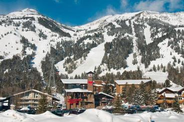 هتل Snow Ridge Condominiums