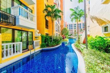 هتل Venetian Resort Jomtien