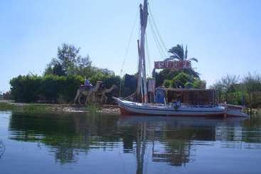 فندق Al Salam Camp