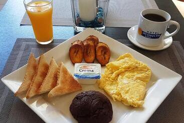 فندق All Days Inn And Out