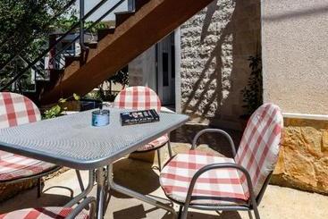 هتل Apartments Kudelik