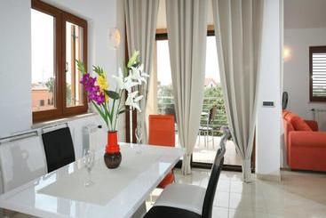 فندق Apartments Sveto