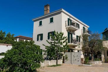 فندق Casa Saina Rovinj