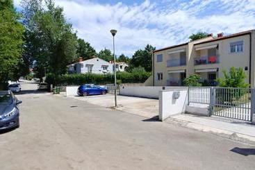 هتل Felix Residence