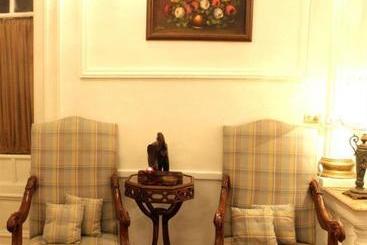 هتل Philip House