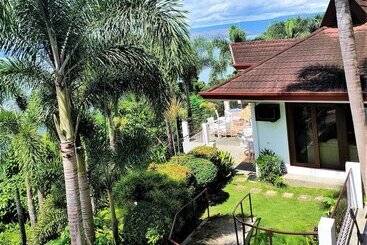 Villas By Eco Hotel Batangas