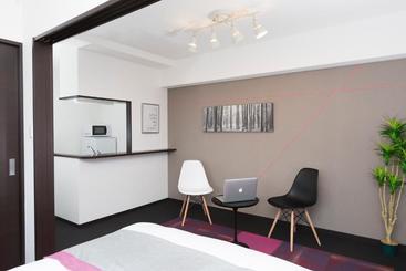 هتل Residence  Hakata 4