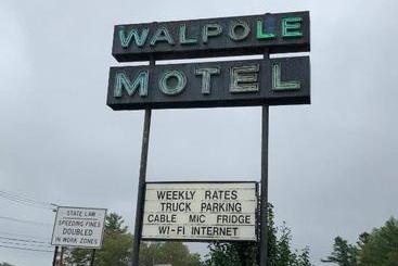 The Walpole Motel