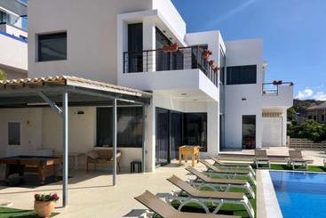 Casa Flamboyant