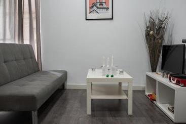 Apartamentos Turísticos Domus Seleqtia Plaza Mayor