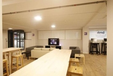 Bilbao Metropolitan Hostel By Bossh Hotels