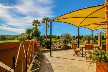 ホテル Caseta Rural