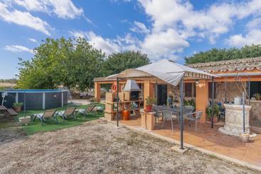 فندق Finca Can Calistro