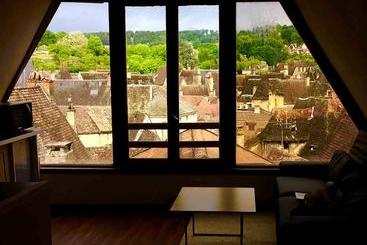 فندق Franreal Appertementes Centre Villa