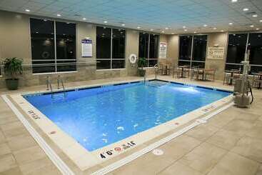 فندق Hampton Inn & Suites Mount Laurel/moorestown