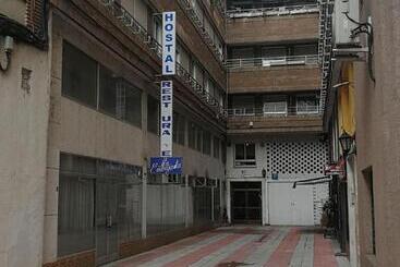 Отель Hostal La Embajada