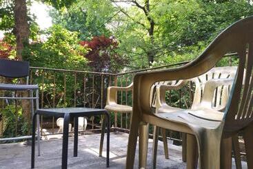 Отель Illumination Bed & Breakfast