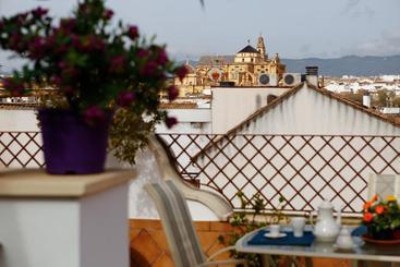 هتل La Casa Del Rio