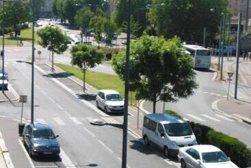 ホテル Hôtel Mary’s   Caen Centre Gare Sncf